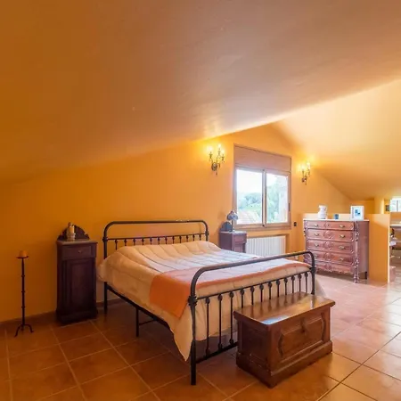 Romantic Escape In Apartment