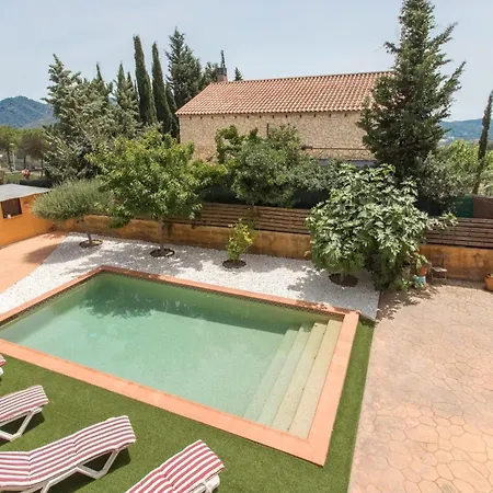 Romantic Escape In * Argentona